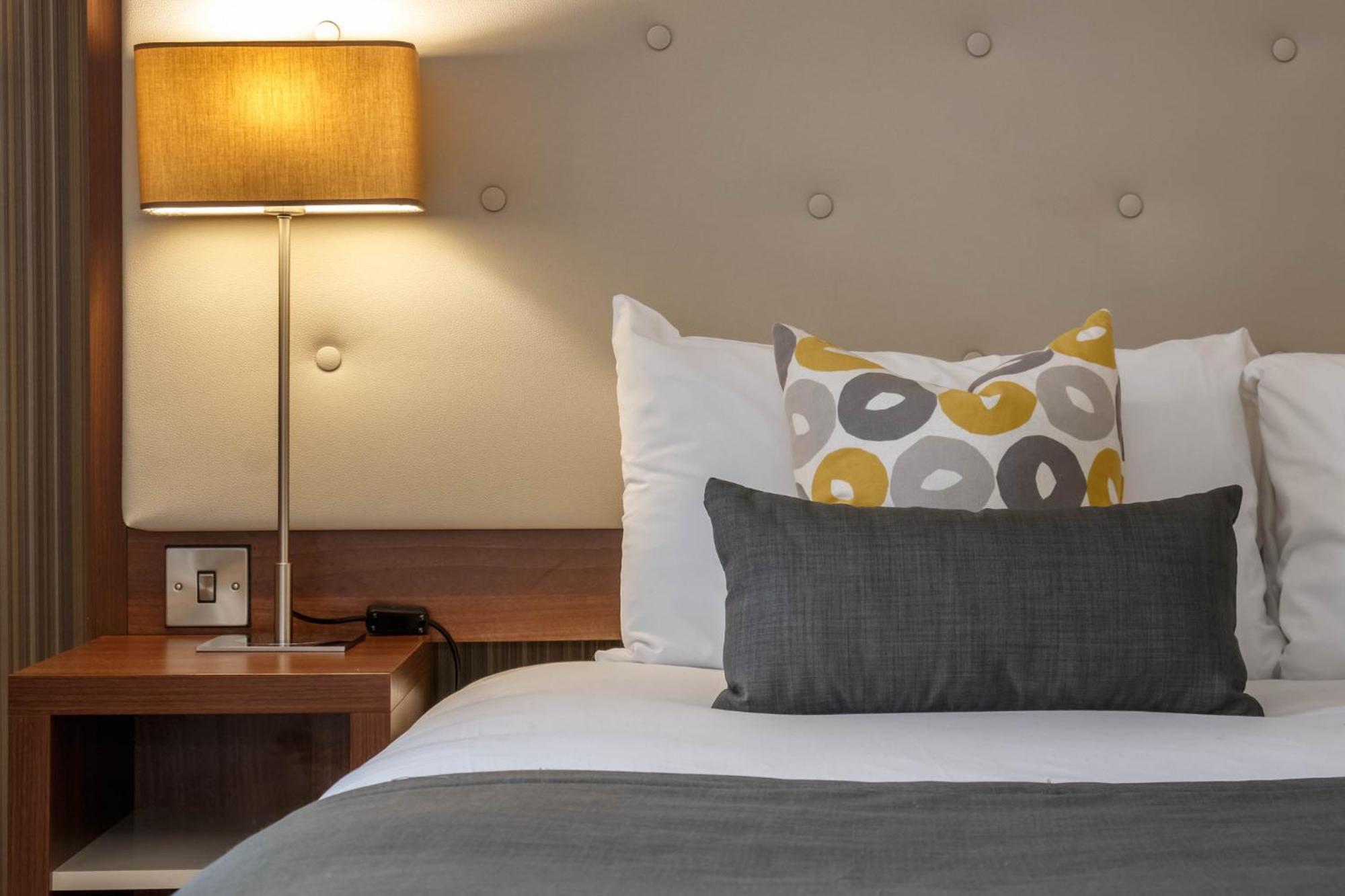Garner Hotel Preston Samlesbury By Ihg Dış mekan fotoğraf