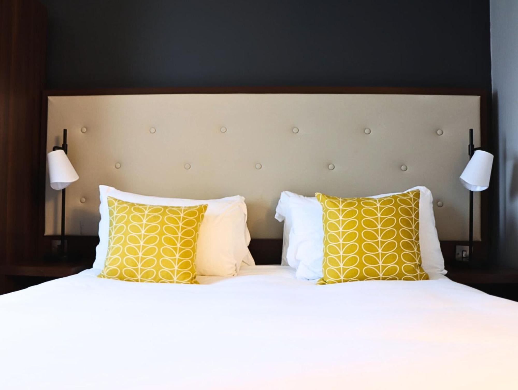 Garner Hotel Preston Samlesbury By Ihg Dış mekan fotoğraf